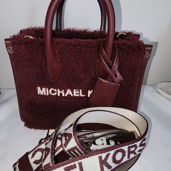 Mirella Extra-Small Sherpa Crossbody Bag Burgandy - Picture 1 of 6